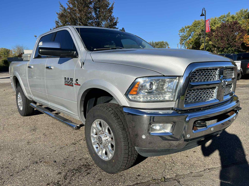 2017 RAM 2500 Image 2