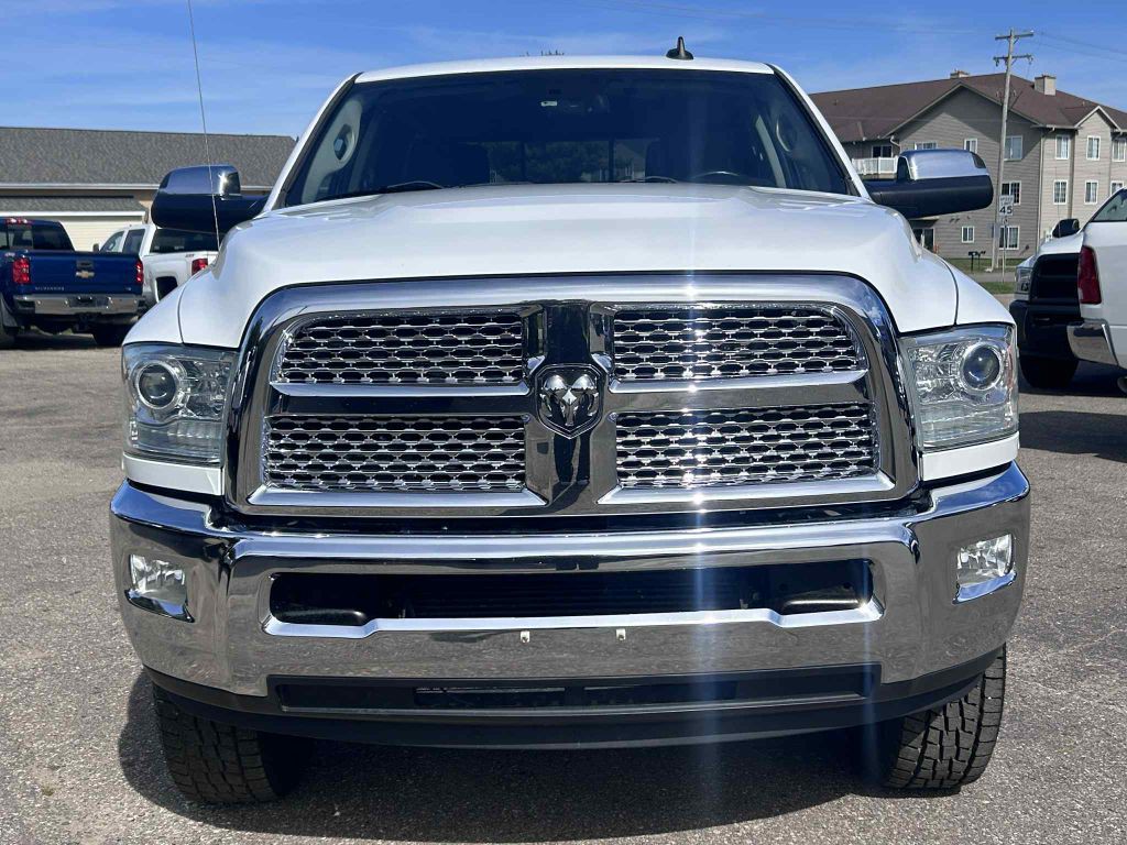 2014 RAM 2500 Image 3