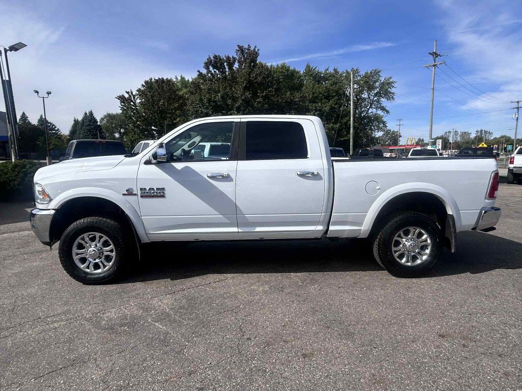 2014 RAM 2500 Image 5