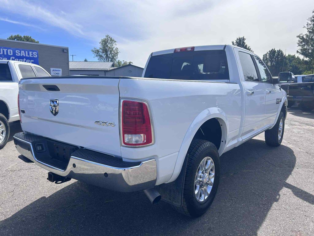 2014 RAM 2500 Image 9