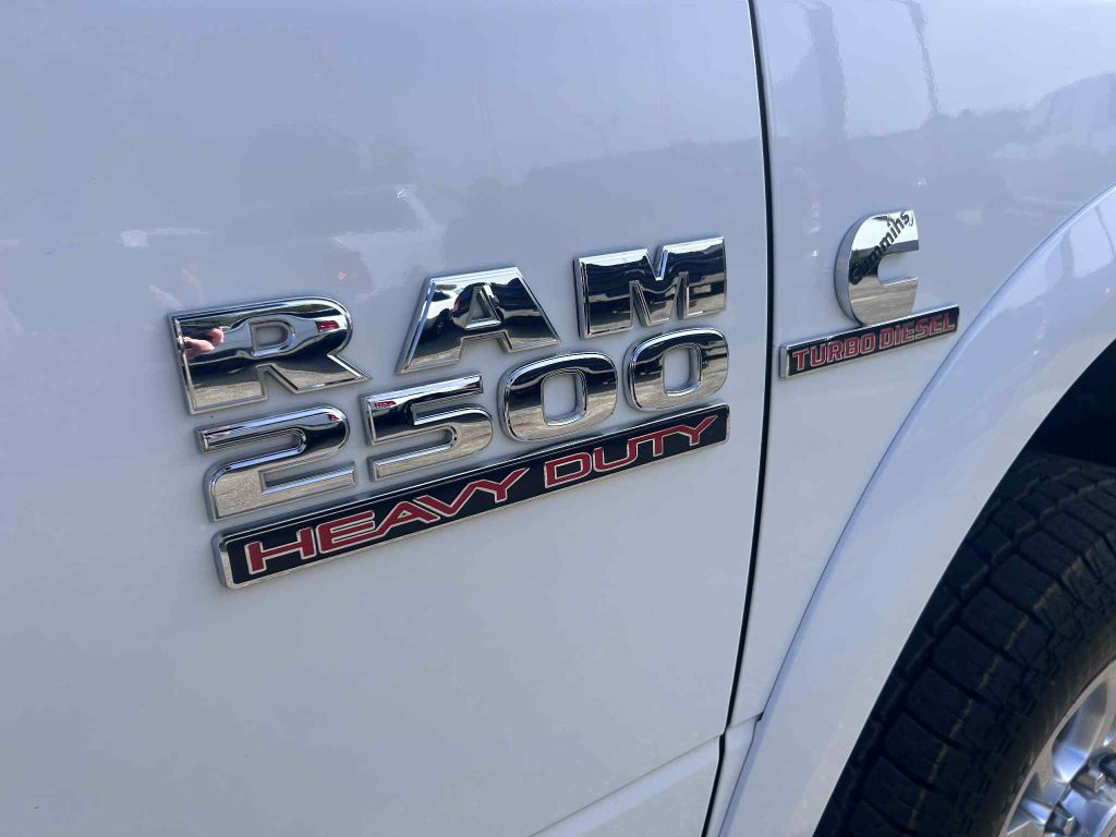 2014 RAM 2500 Image 12