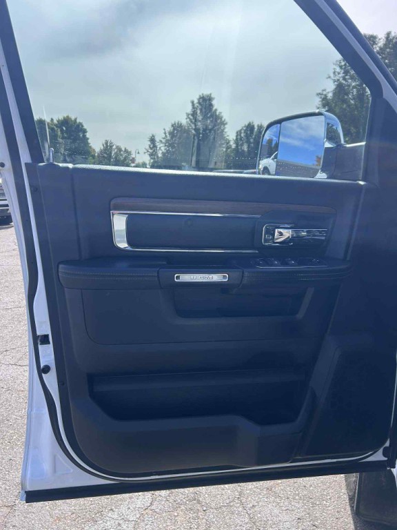 2014 RAM 2500 Image 15