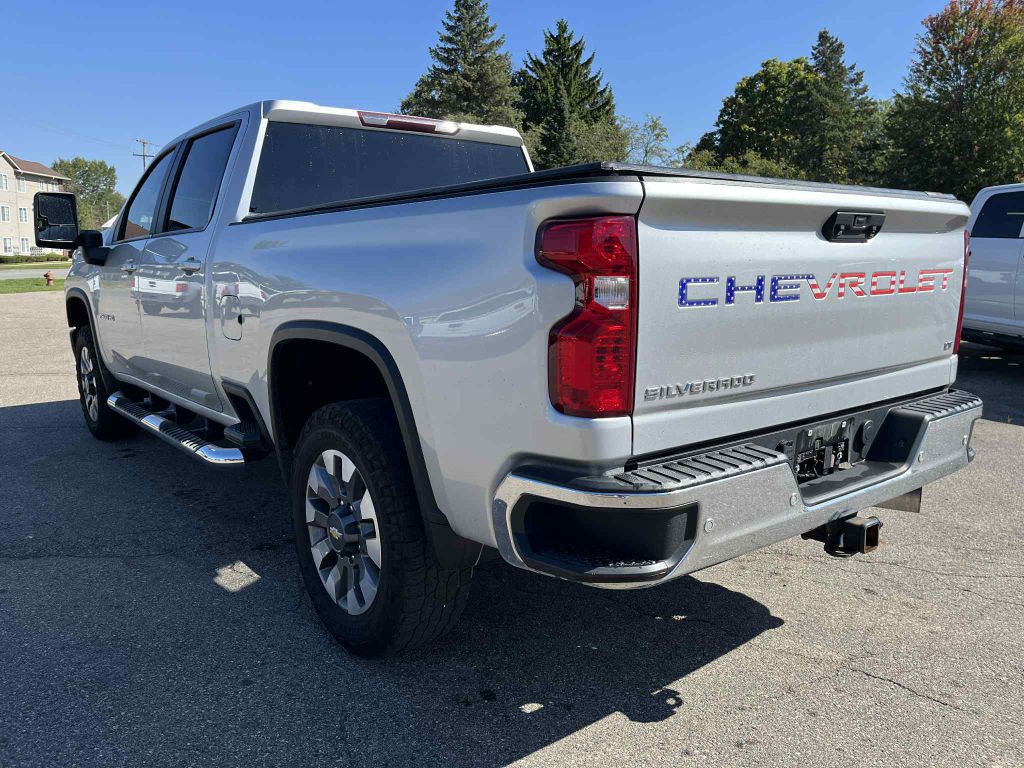 2022 Chevrolet Silverado 1500 Image 9