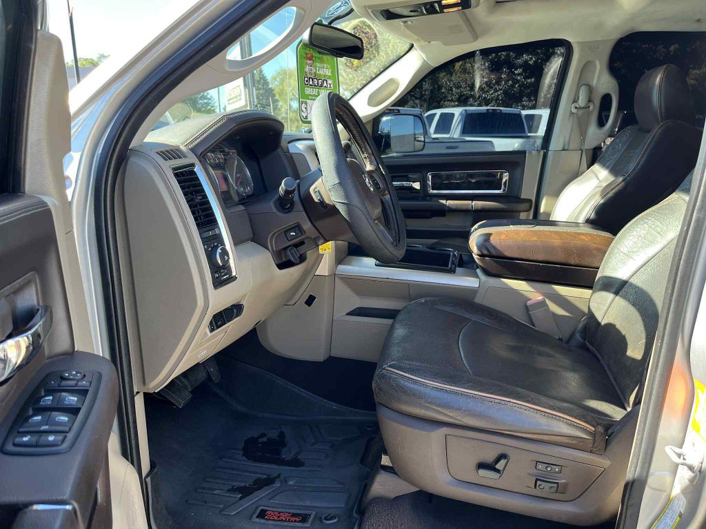 2012 RAM 2500 Image 25