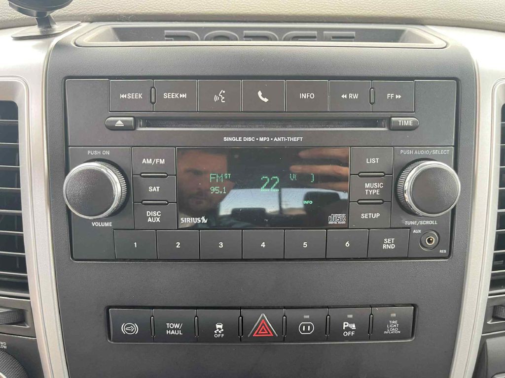 2012 RAM 2500 Image 23