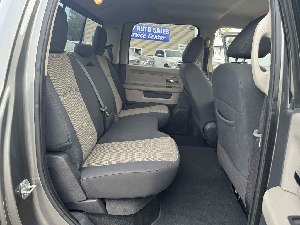 2012 RAM 2500 Image 26