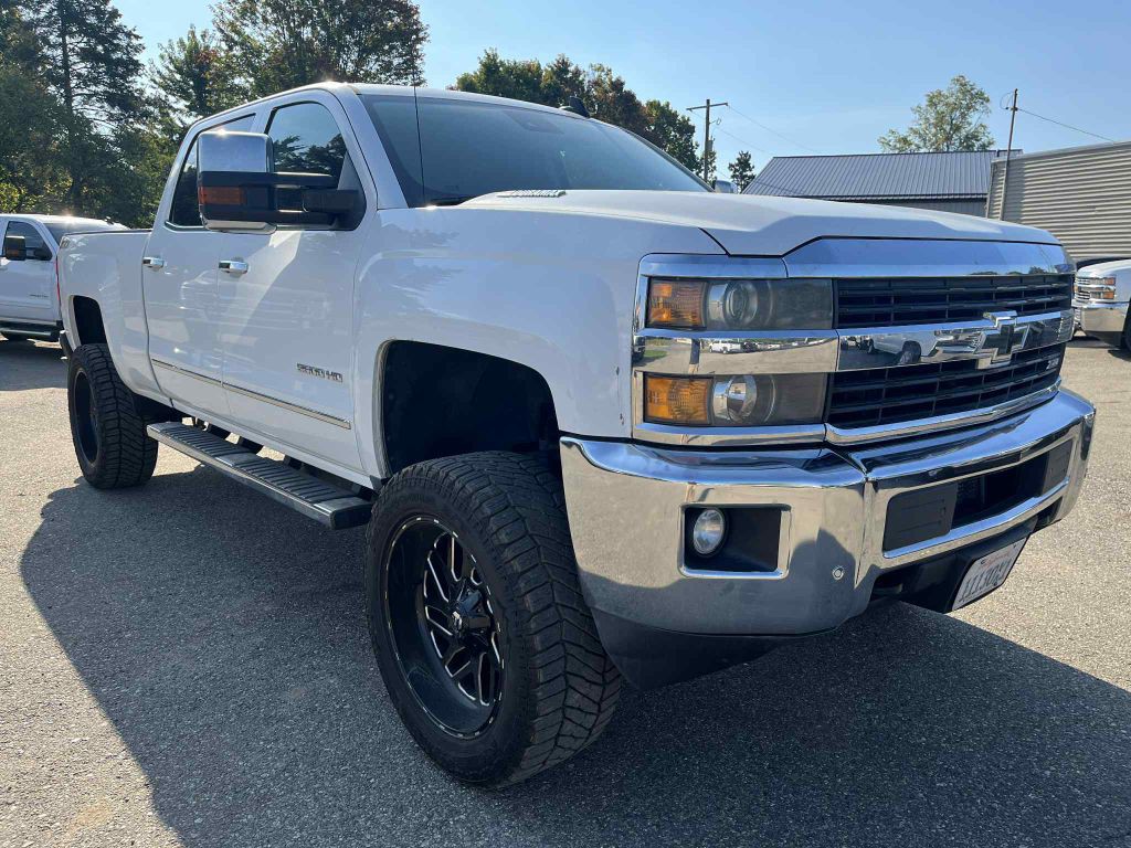 2015 Chevrolet Silverado 1500 Image 4