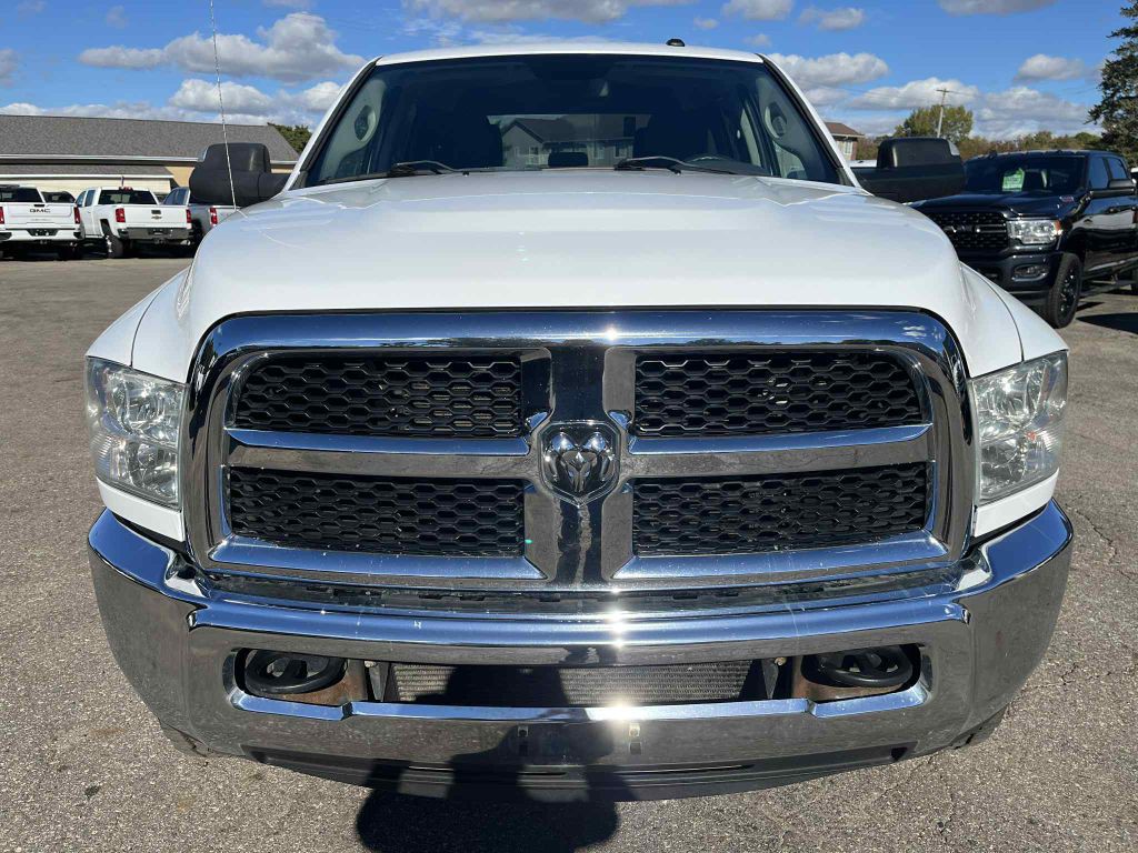 2013 RAM 2500 Image 3