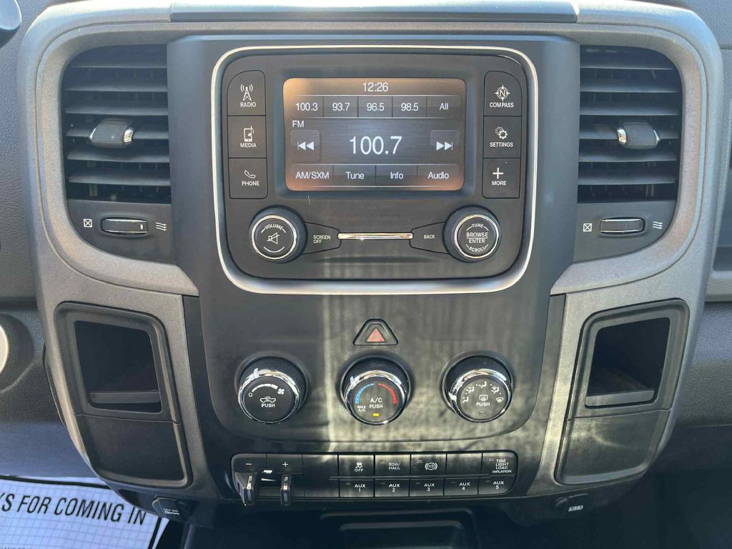 2013 RAM 2500 Image 24