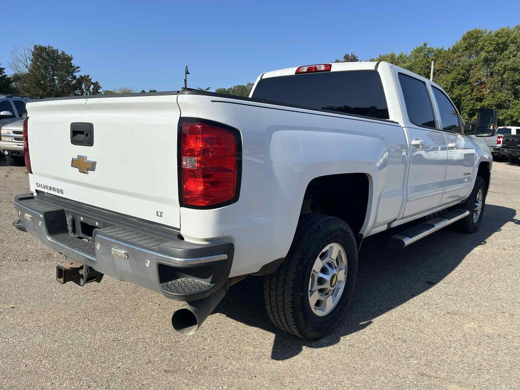 2018 Chevrolet Silverado 1500 Image 6