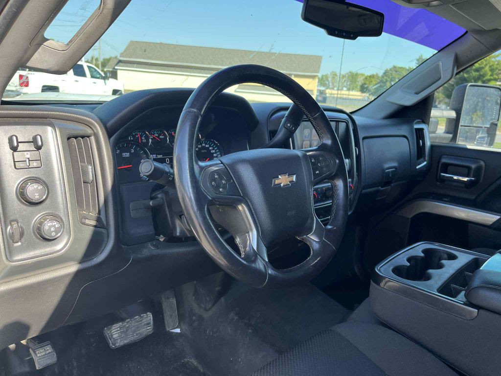 2018 Chevrolet Silverado 1500 Image 10