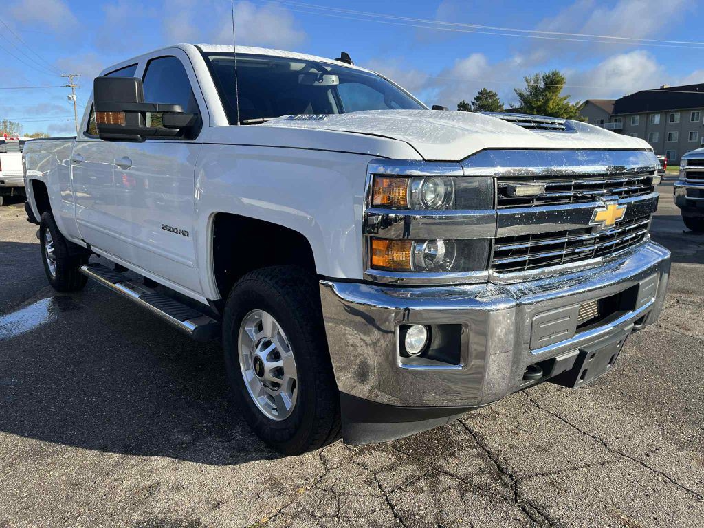 2018 Chevrolet Silverado 1500 Image 4