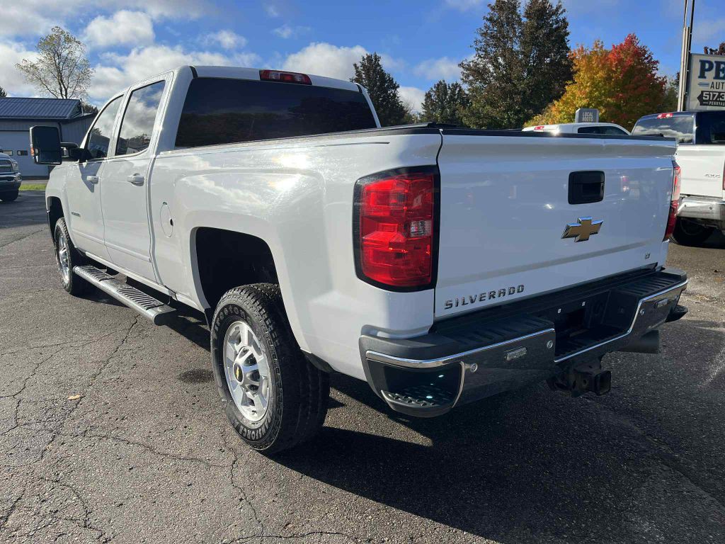 2018 Chevrolet Silverado 1500 Image 8
