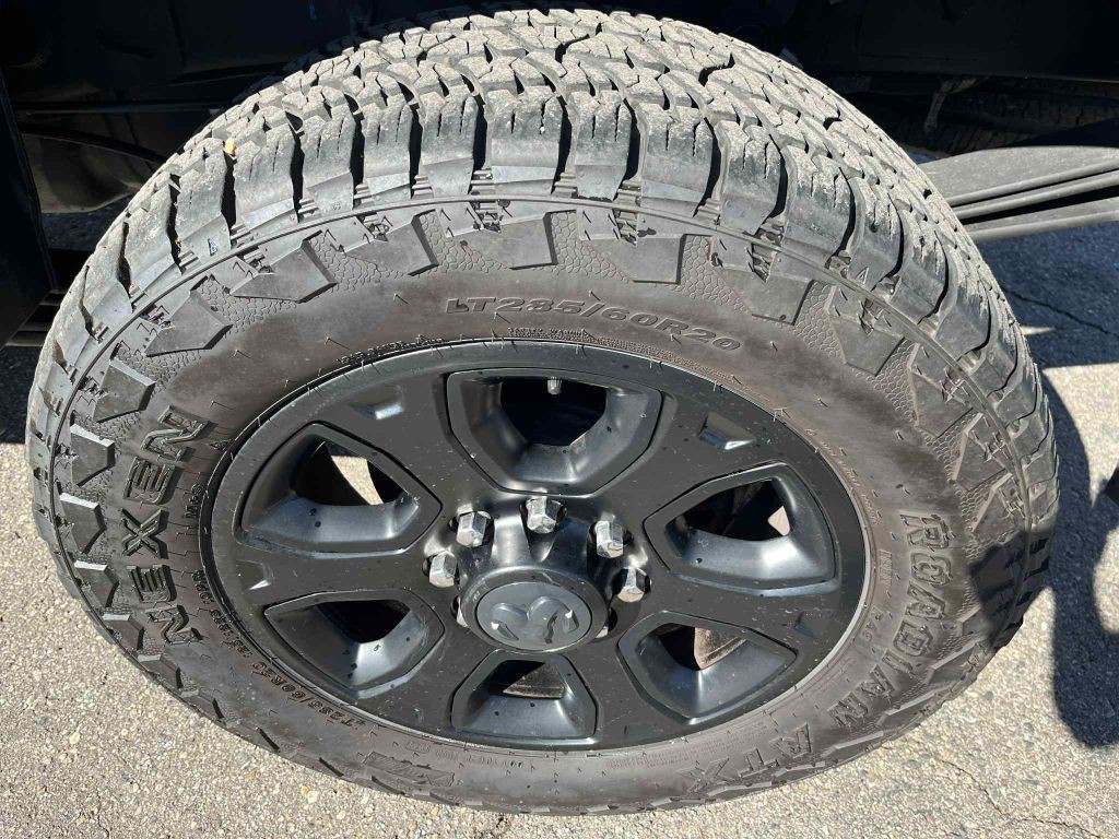 2022 RAM 3500 Image 17