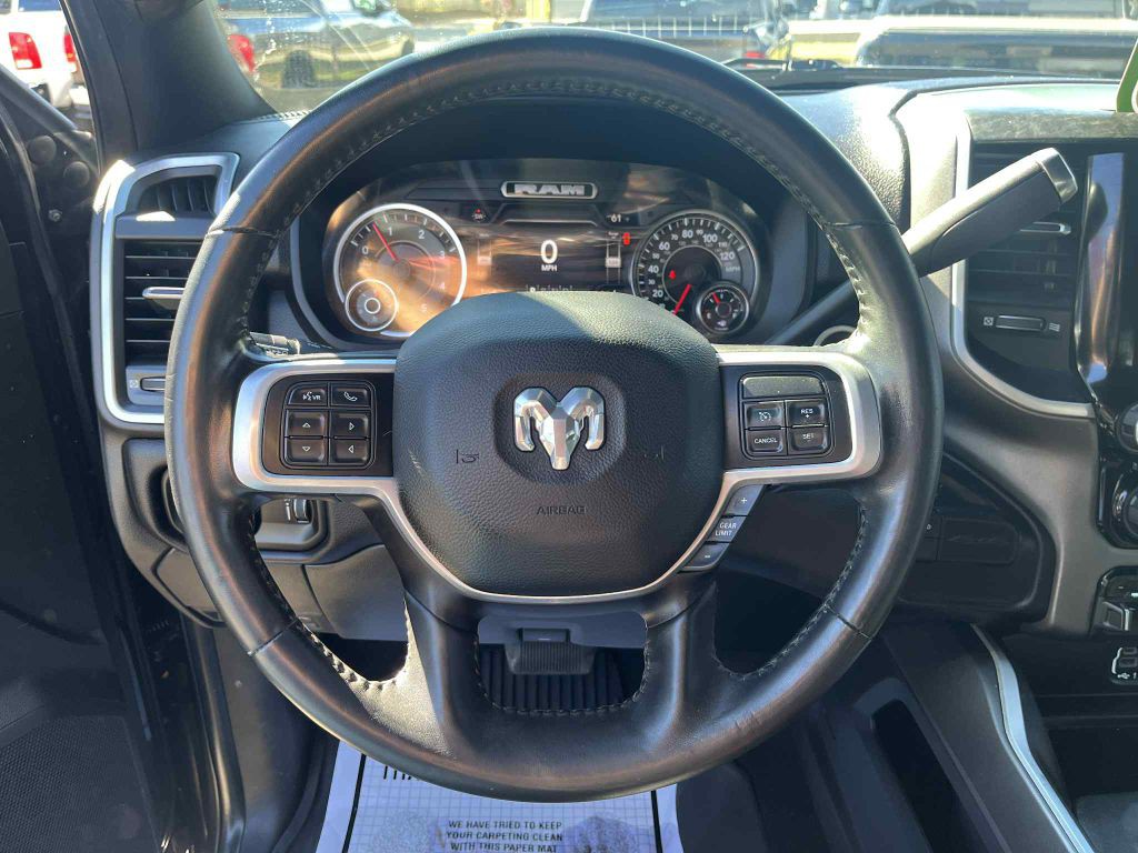2022 RAM 3500 Image 25