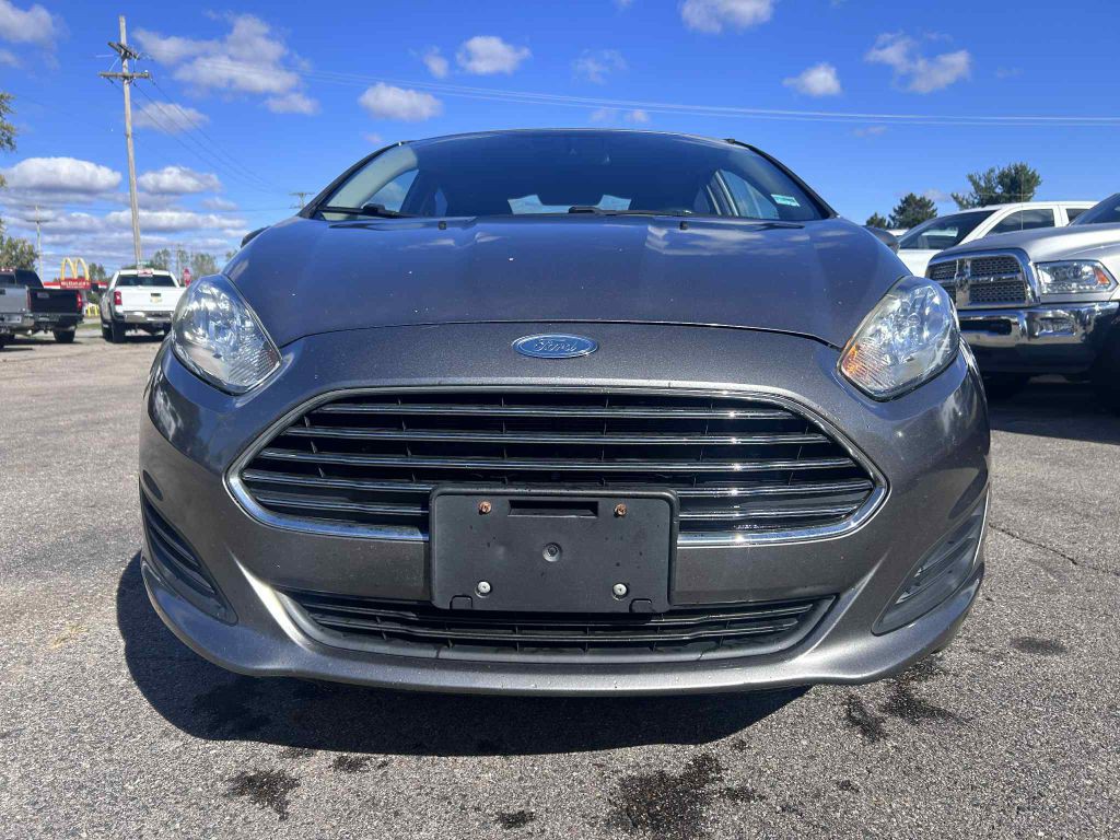 2014 Ford Fiesta Image 3