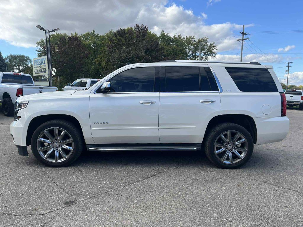 2015 Chevrolet Tahoe Image 1