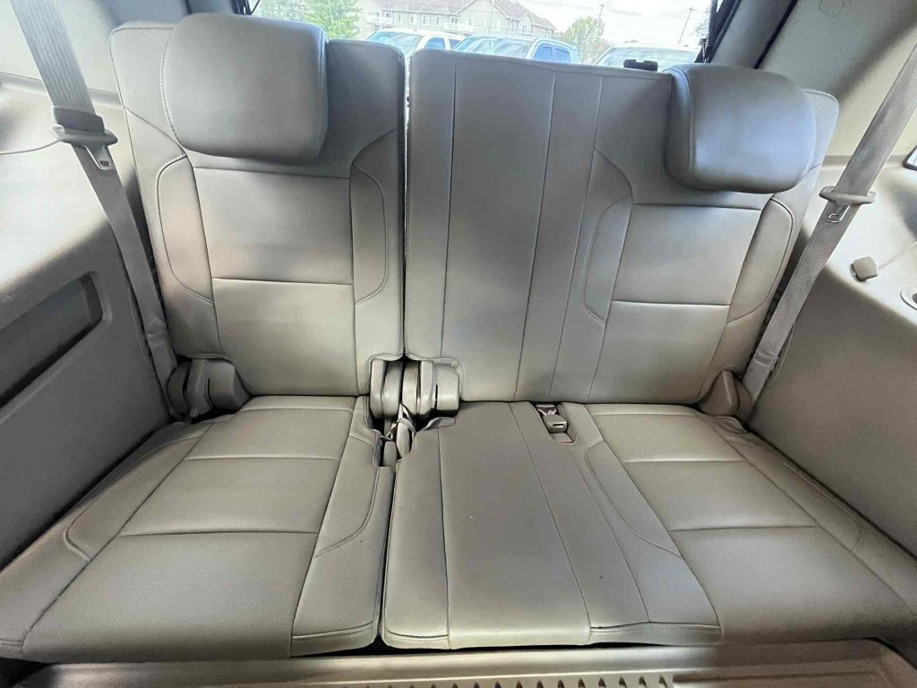 2015 Chevrolet Tahoe Image 22