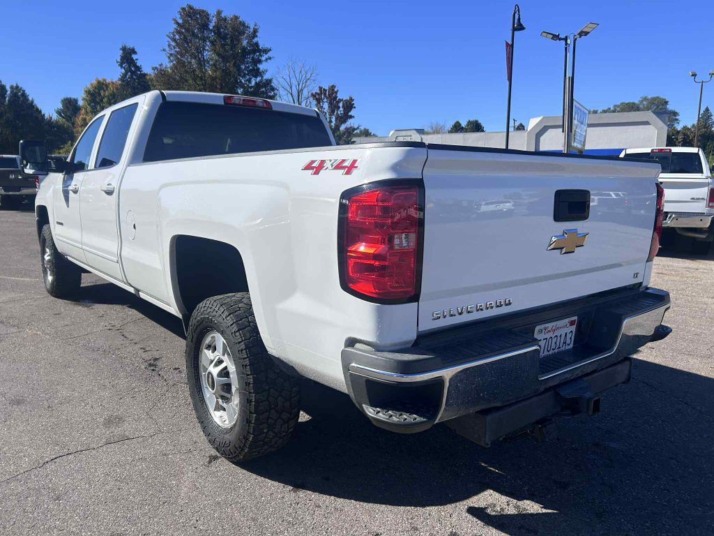 2018 Chevrolet Silverado 1500 Image 9