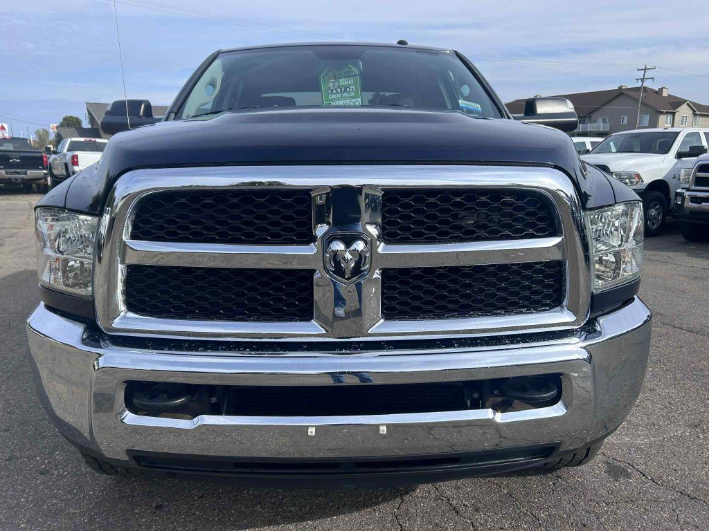 2016 RAM 2500 Image 3