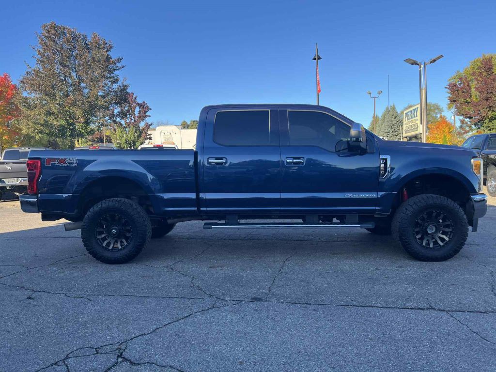 2017 Ford F-250 Image 5