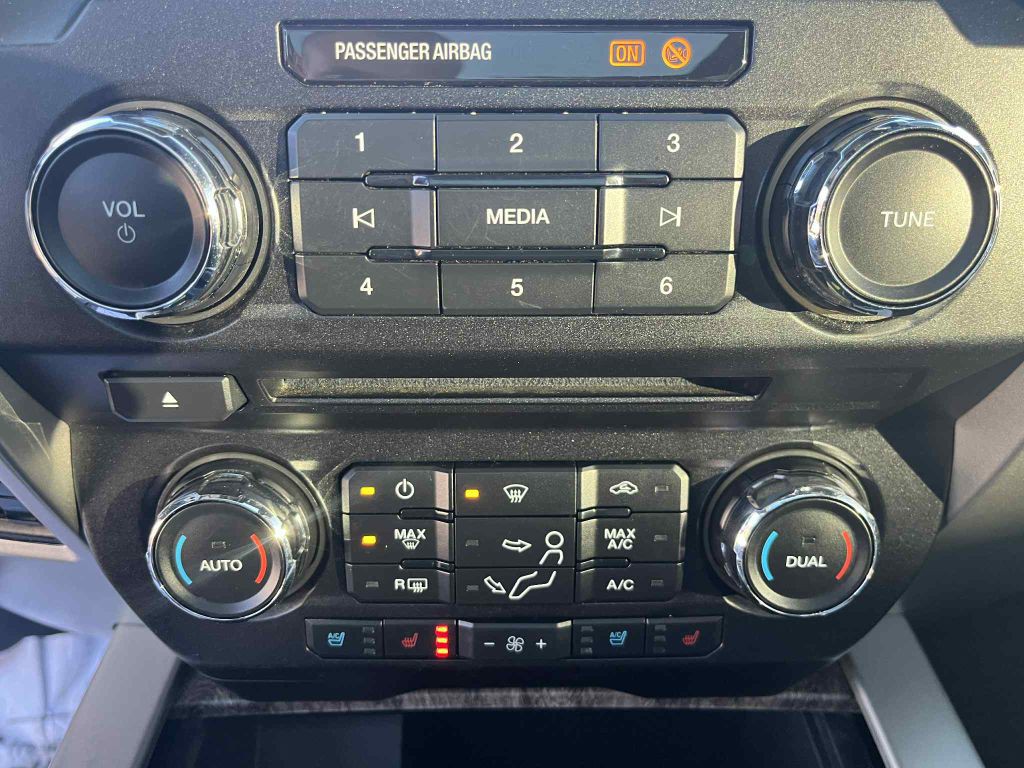 2017 Ford F-250 Image 26