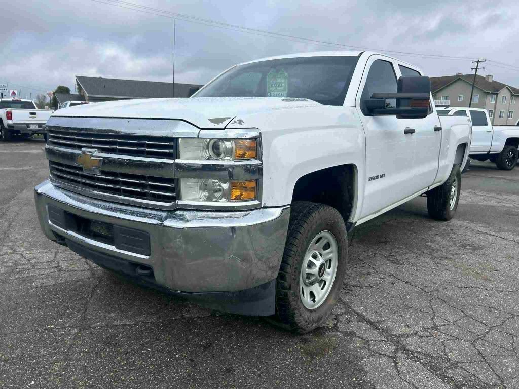 2015 Chevrolet Silverado 1500 Image 2