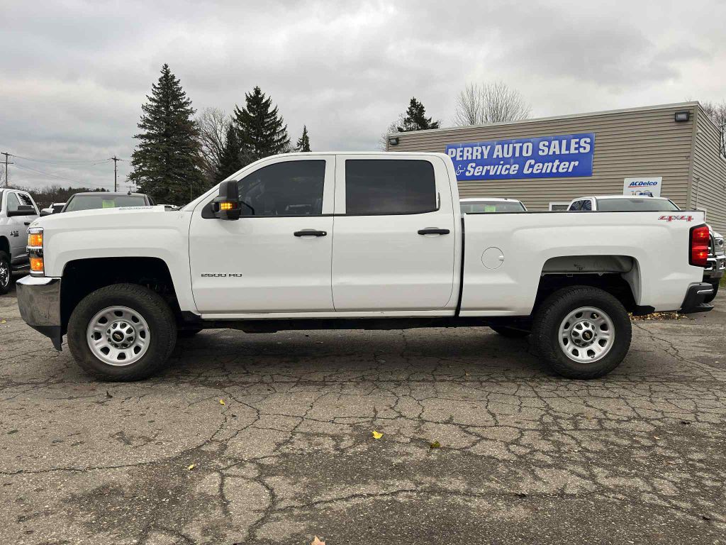 2015 Chevrolet Silverado 1500 Image 1