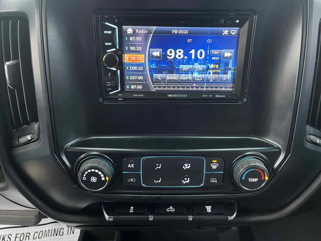 2015 Chevrolet Silverado 1500 Image 24