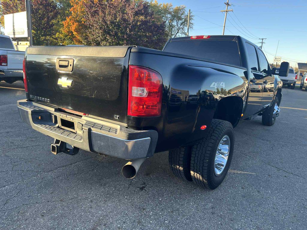 2011 Chevrolet Silverado 1500 Image 6
