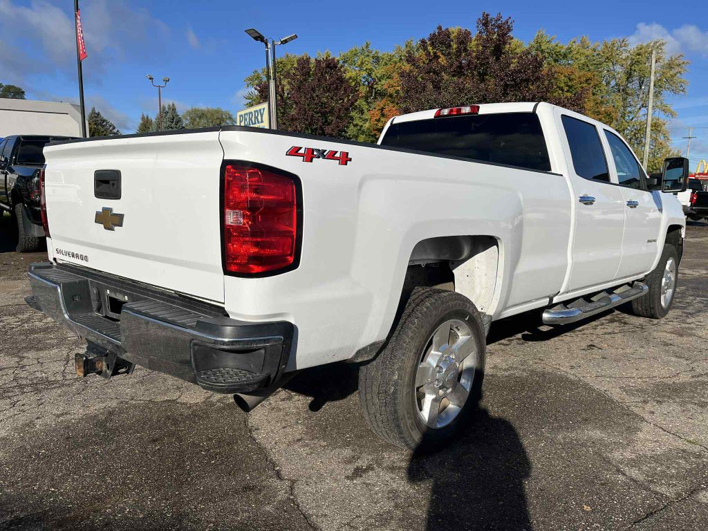 2019 Chevrolet Silverado 1500 Image 6