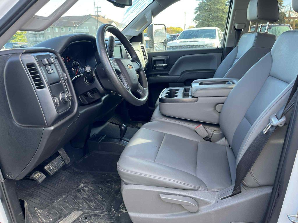 2019 Chevrolet Silverado 1500 Image 16
