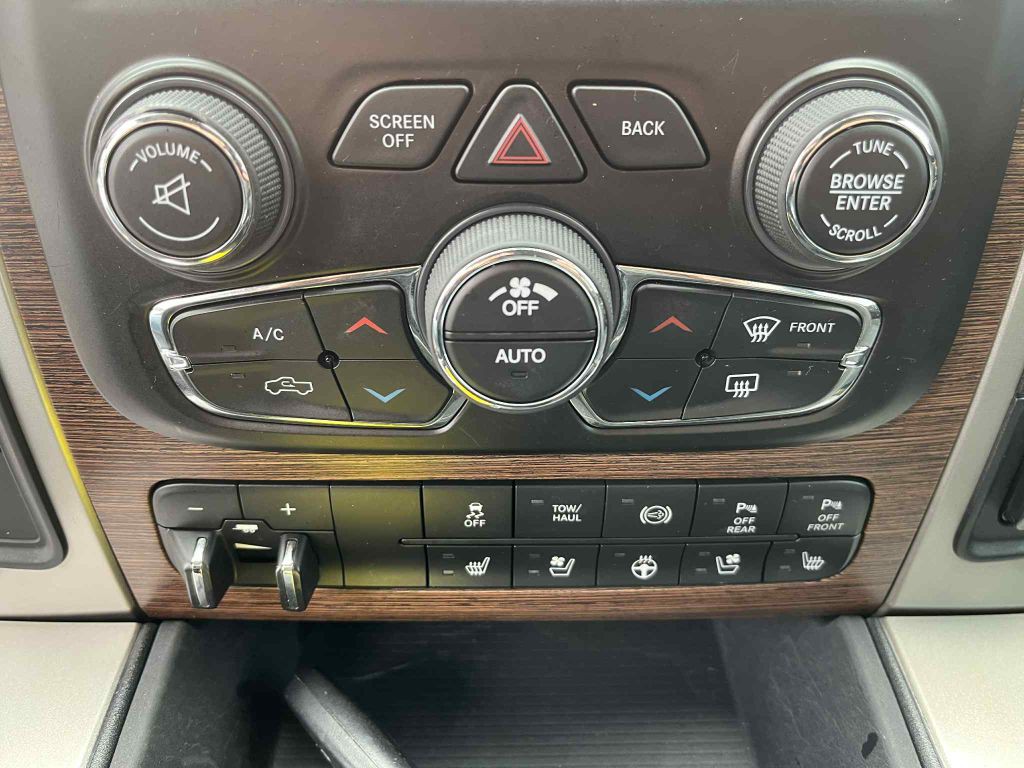 2018 RAM 2500 Image 24