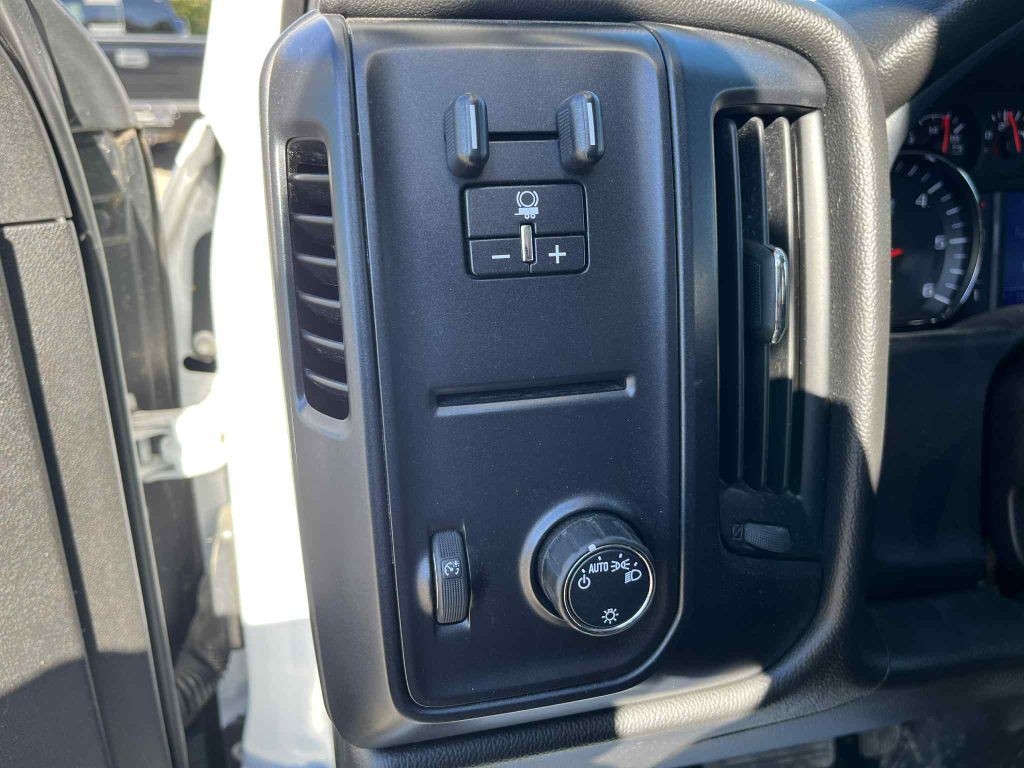 2017 Chevrolet Silverado 1500 Image 20