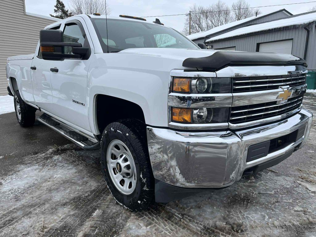 2017 Chevrolet Silverado 1500 Image 4