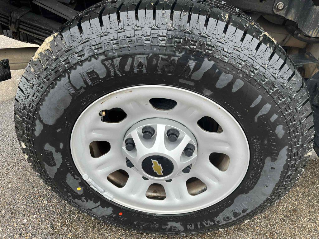 2017 Chevrolet Silverado 1500 Image 13