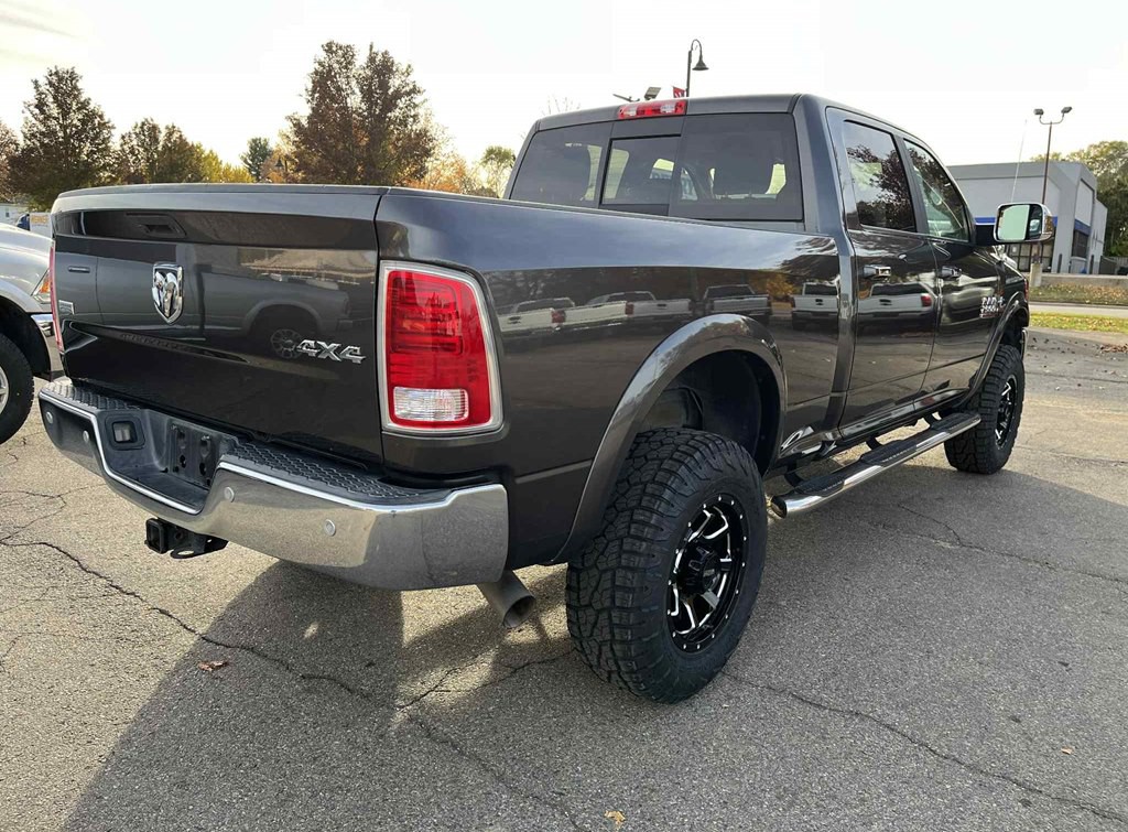2017 RAM 2500 Image 6