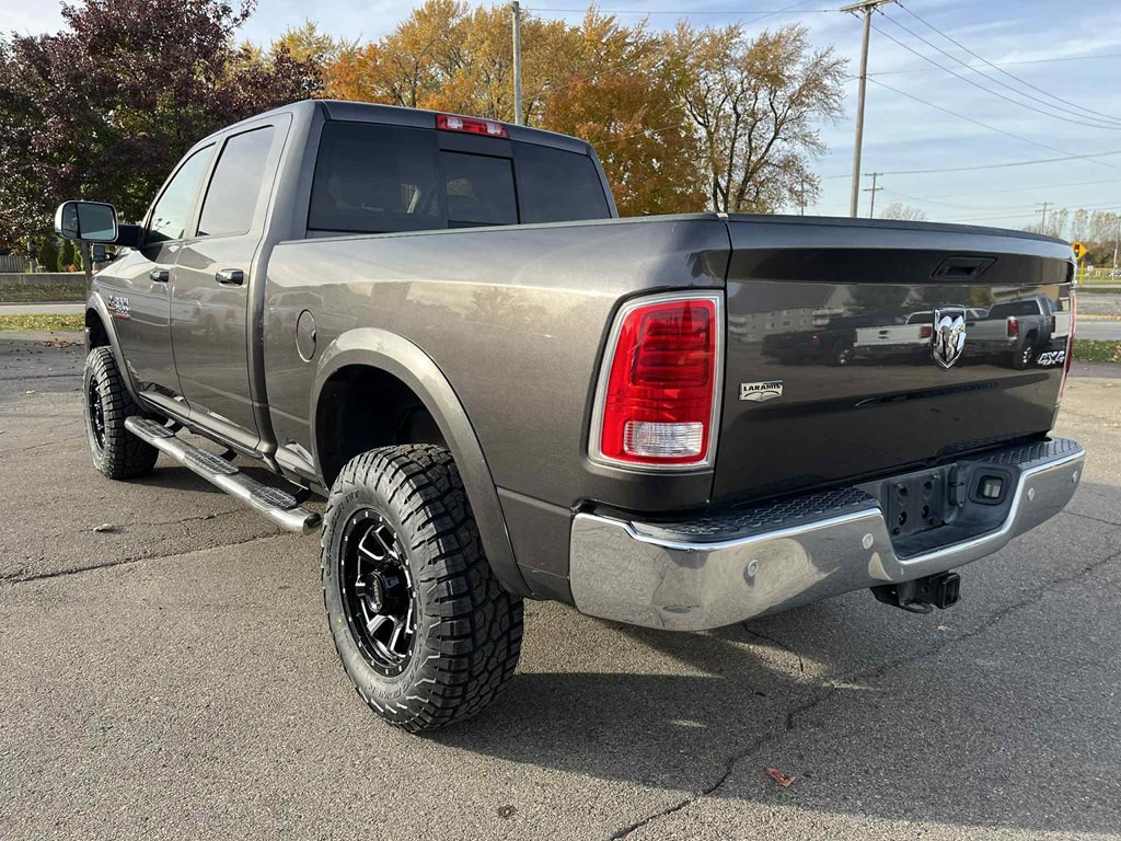 2017 RAM 2500 Image 9