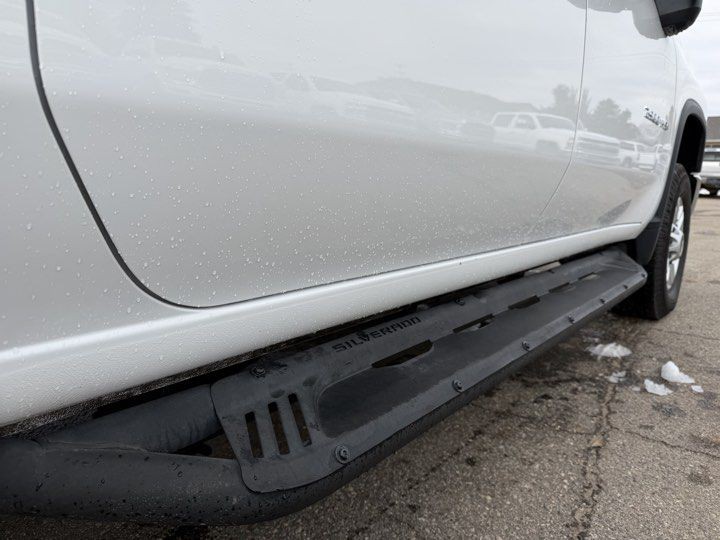 2021 Chevrolet Silverado 1500 Image 12