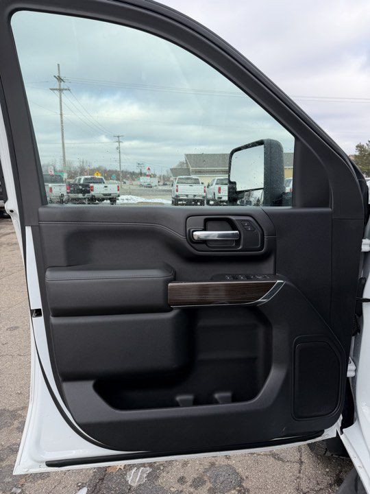 2021 Chevrolet Silverado 1500 Image 18