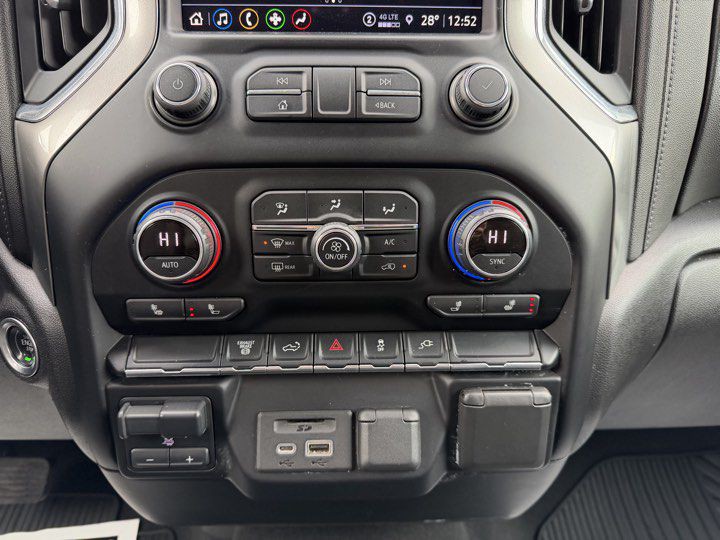 2021 Chevrolet Silverado 1500 Image 26