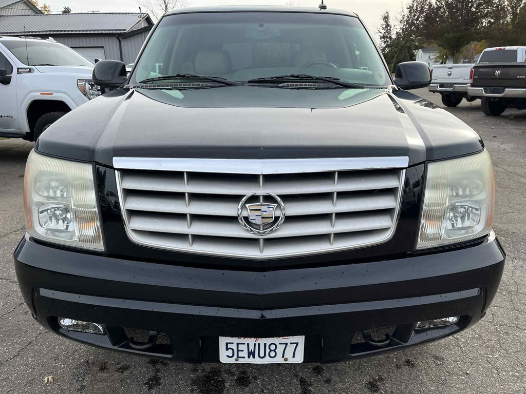 2003 Cadillac Escalade Image 3