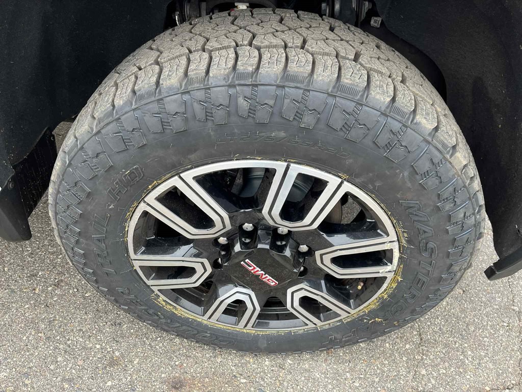 2022 GMC Sierra 2500 Image 12