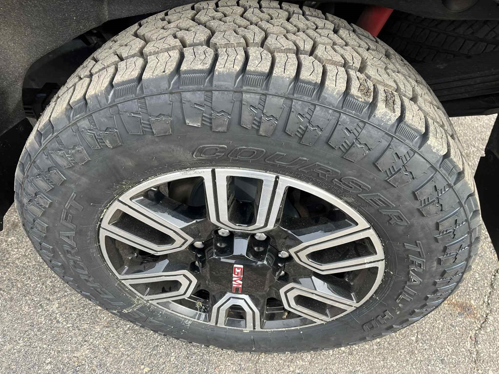 2022 GMC Sierra 2500 Image 13