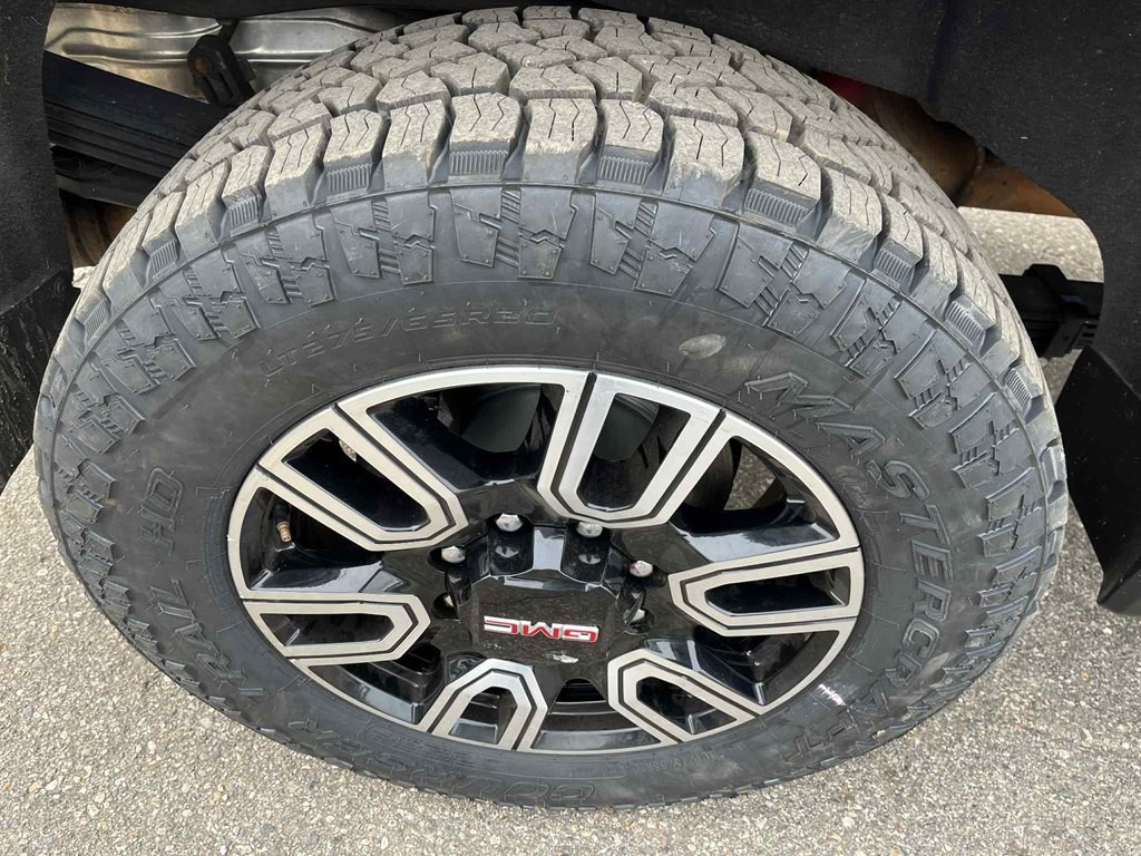 2022 GMC Sierra 2500 Image 15