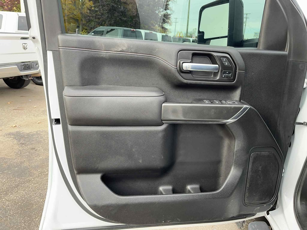 2022 GMC Sierra 2500 Image 18