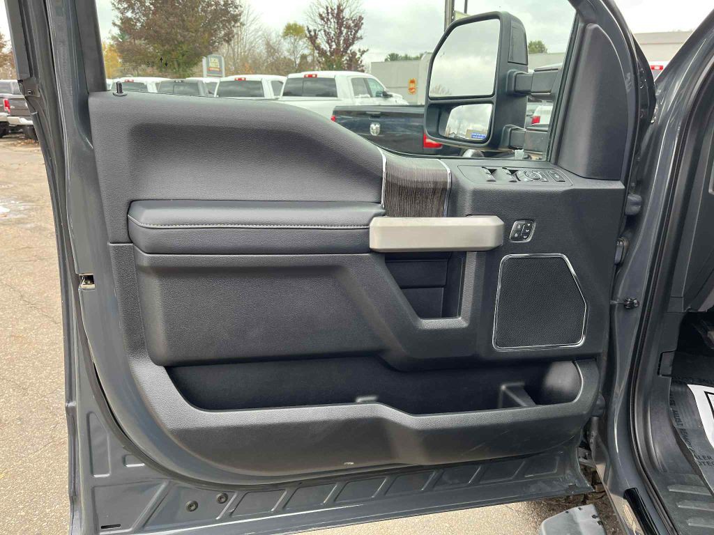 2021 Ford F-250 Image 18