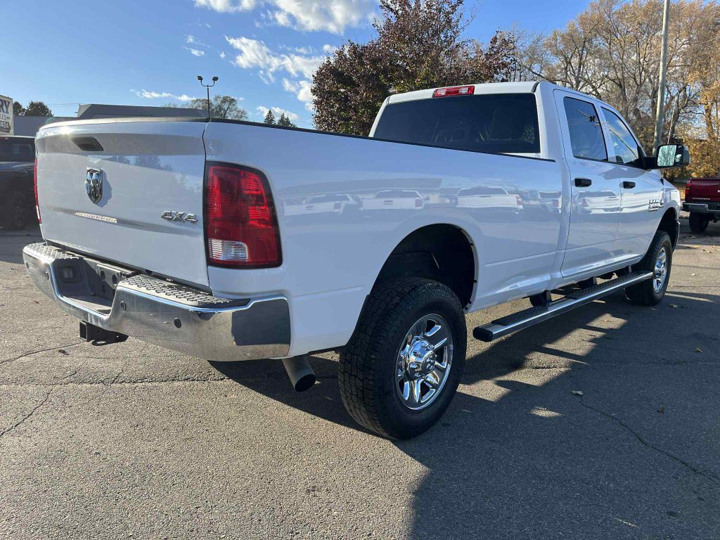 2018 RAM 2500 Image 6