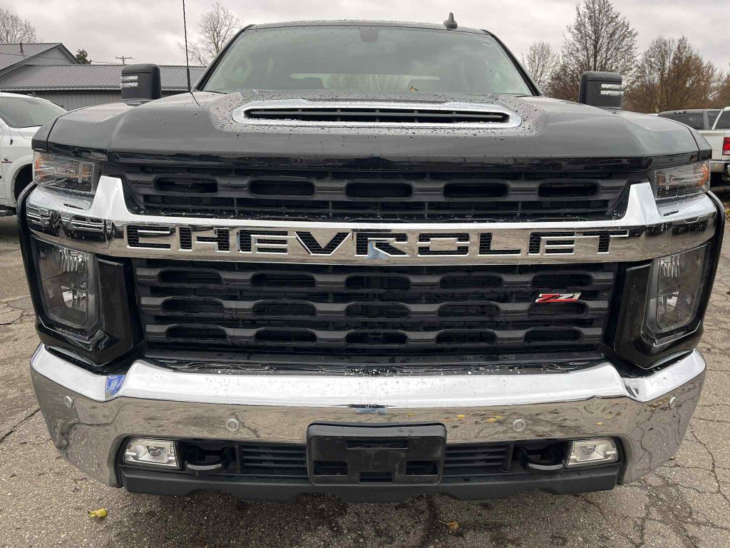 2021 Chevrolet Silverado 1500 Image 3