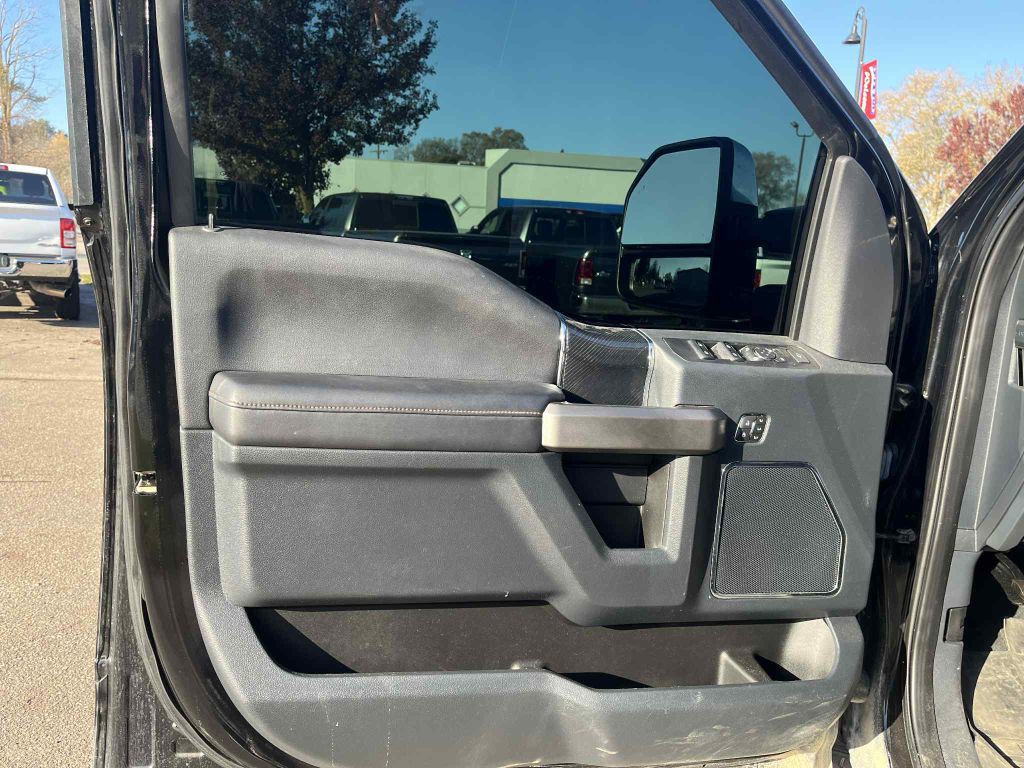 2022 Ford F-250 Image 16